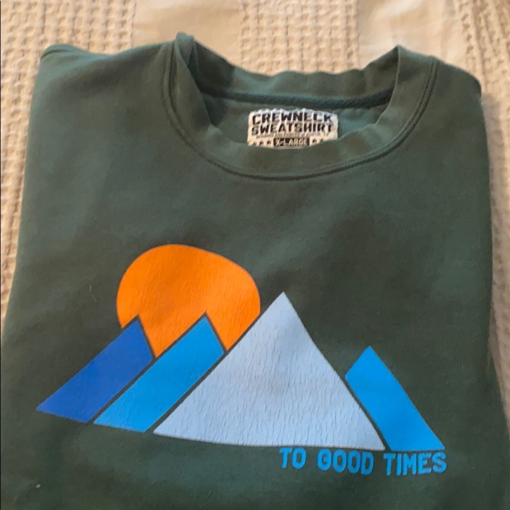 Crewneck sweatshirt
